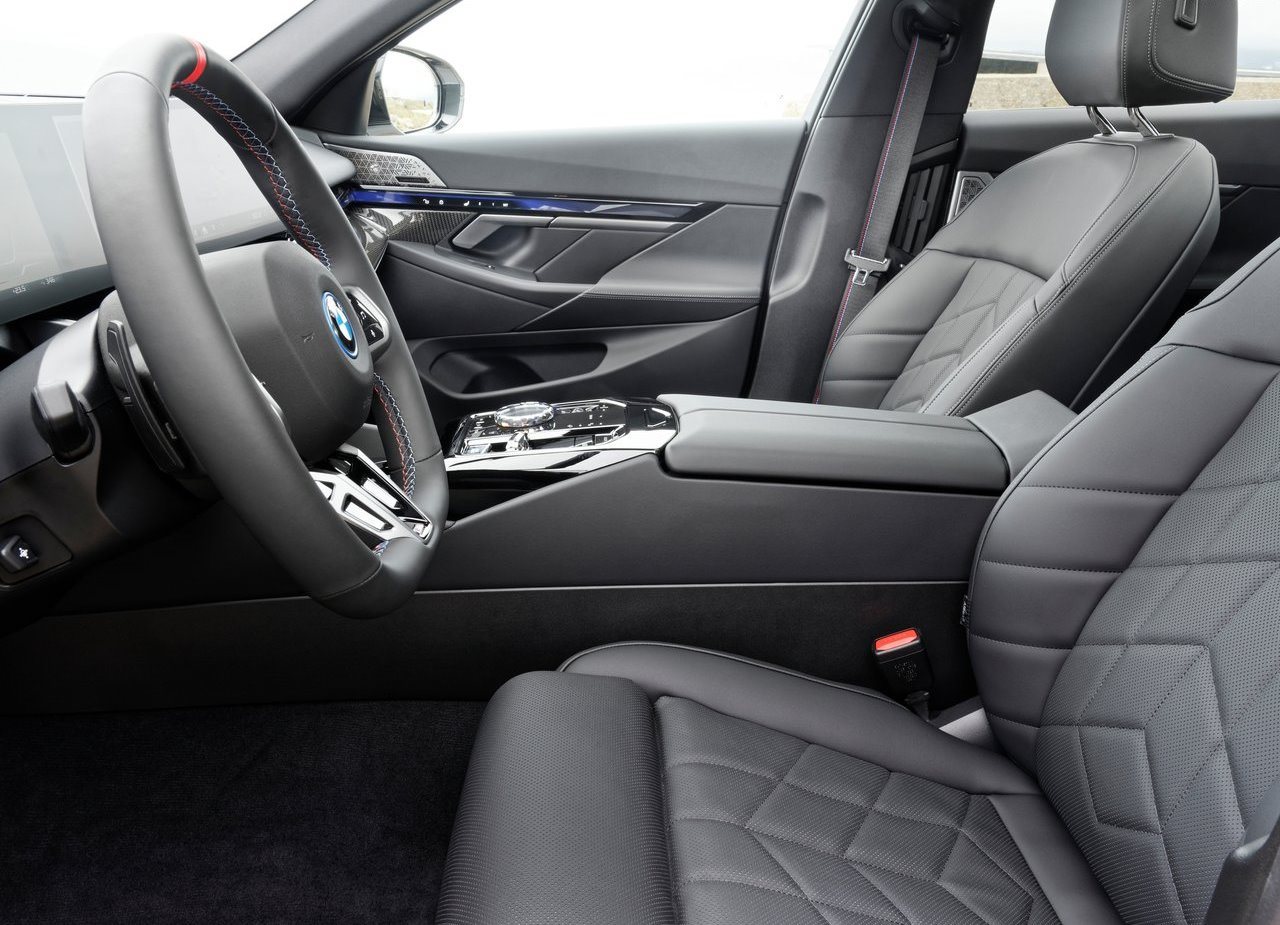 BMW i5 M60, foto 186