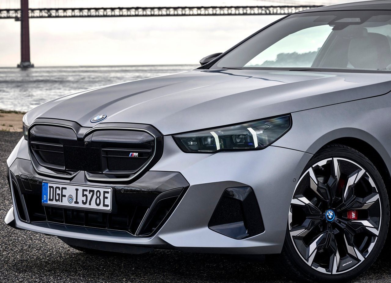 BMW i5 M60, foto 196