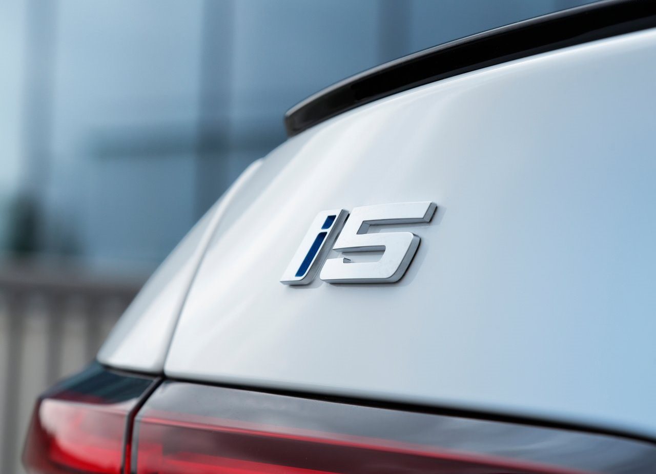 BMW i5 M60, foto 204