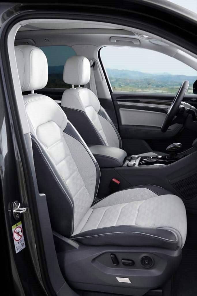 VOLKSWAGEN TOUAREG, foto 157