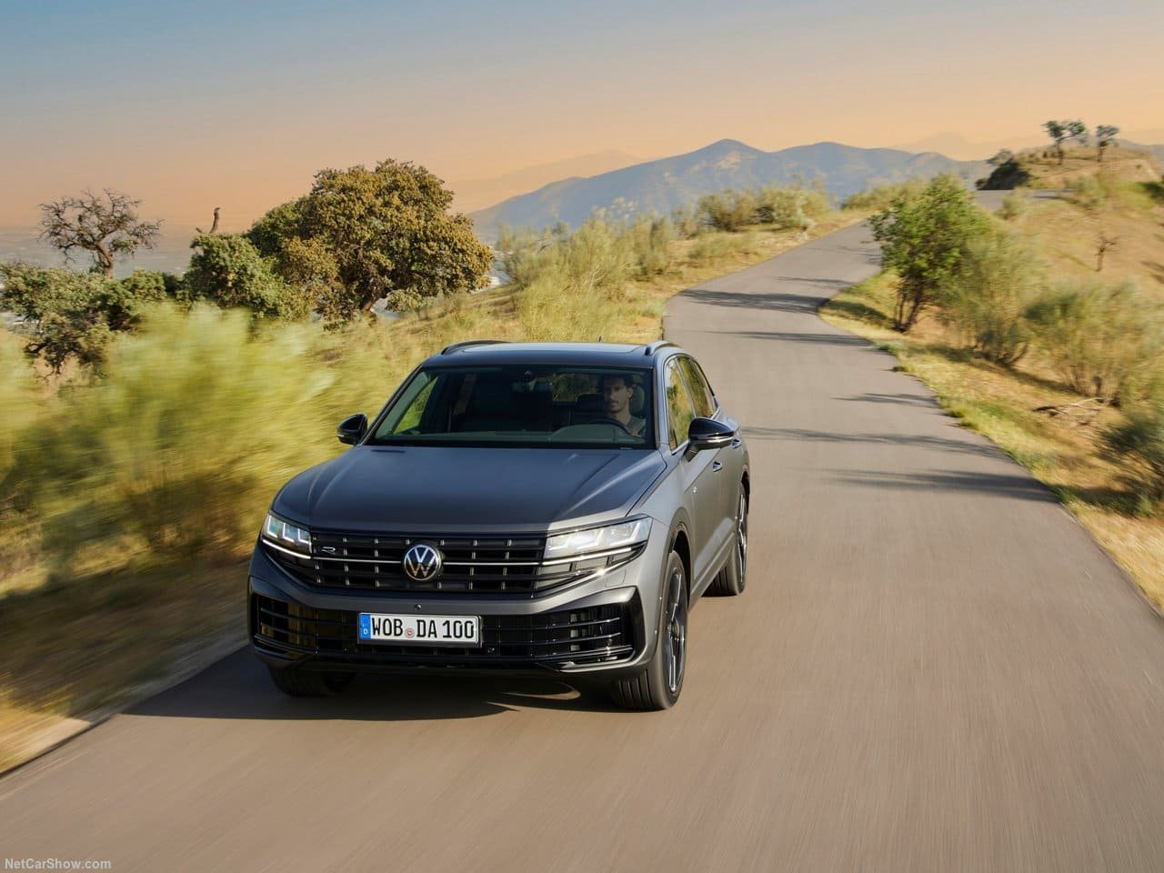 VOLKSWAGEN TOUAREG R eHYBRID, foto 10