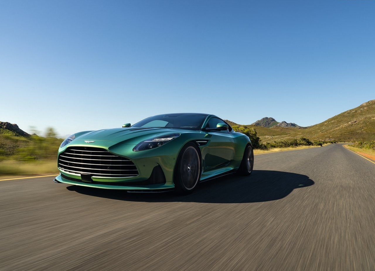 2024 - ASTON MARTIN DB12 RACING GREEN, foto 18