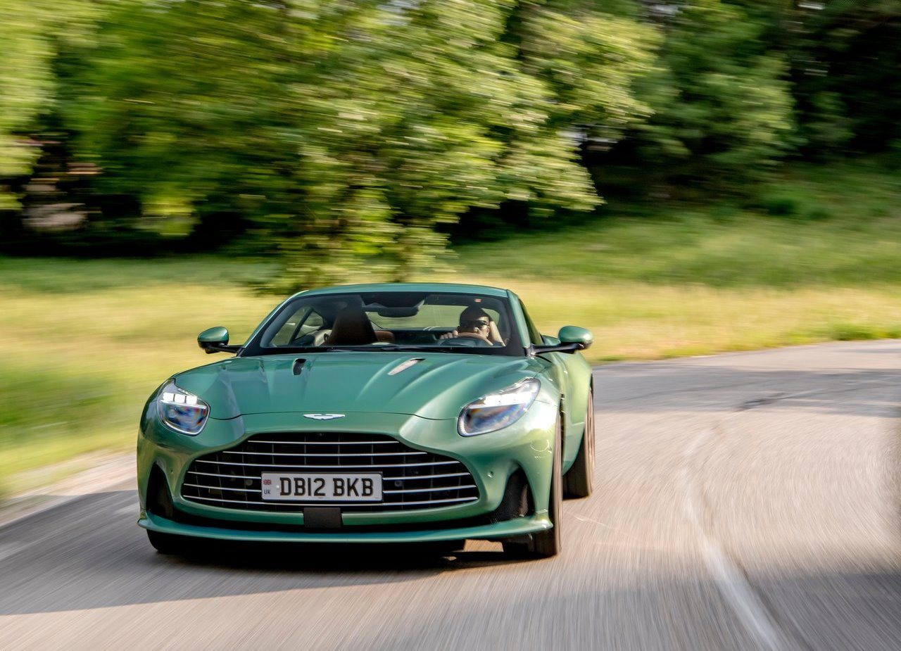 2024 - ASTON MARTIN DB12 RACING GREEN, foto 33