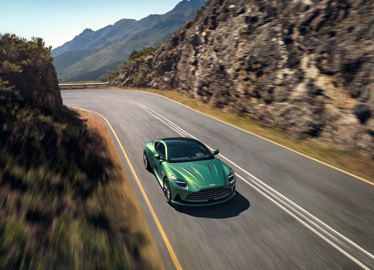 2024 - ASTON MARTIN DB12 RACING GREEN, foto 39