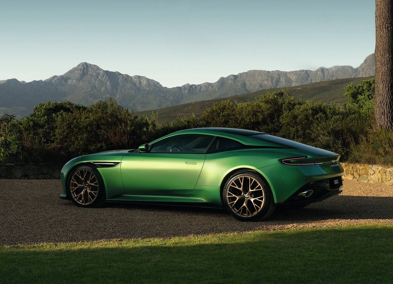 2024 - ASTON MARTIN DB12 RACING GREEN, foto 62