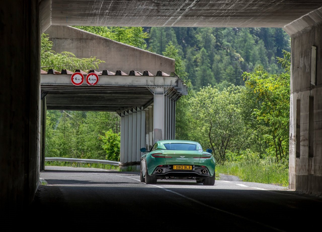 2024 - ASTON MARTIN DB12 RACING GREEN, foto 71