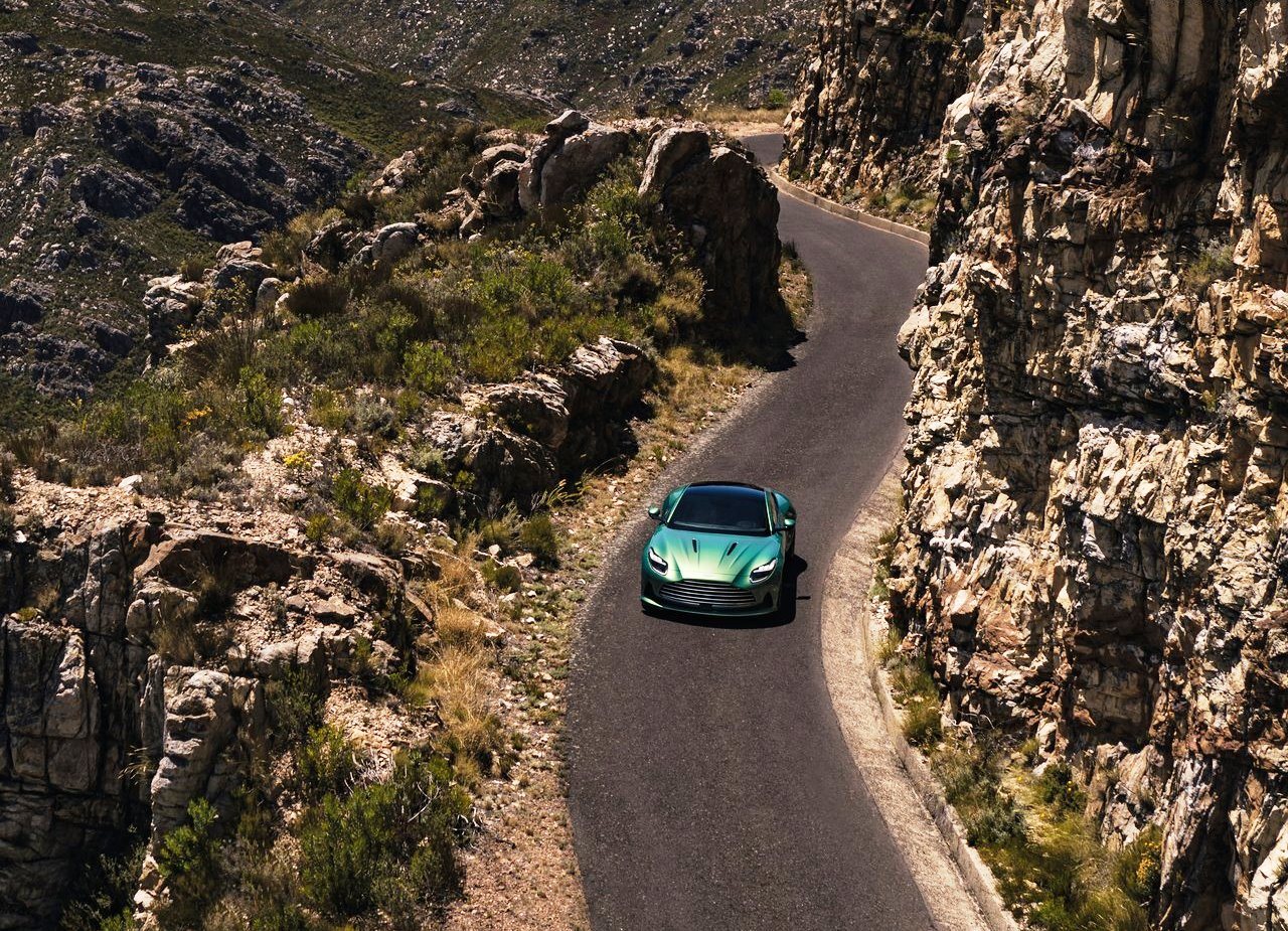 2024 - ASTON MARTIN DB12 RACING GREEN, foto 82