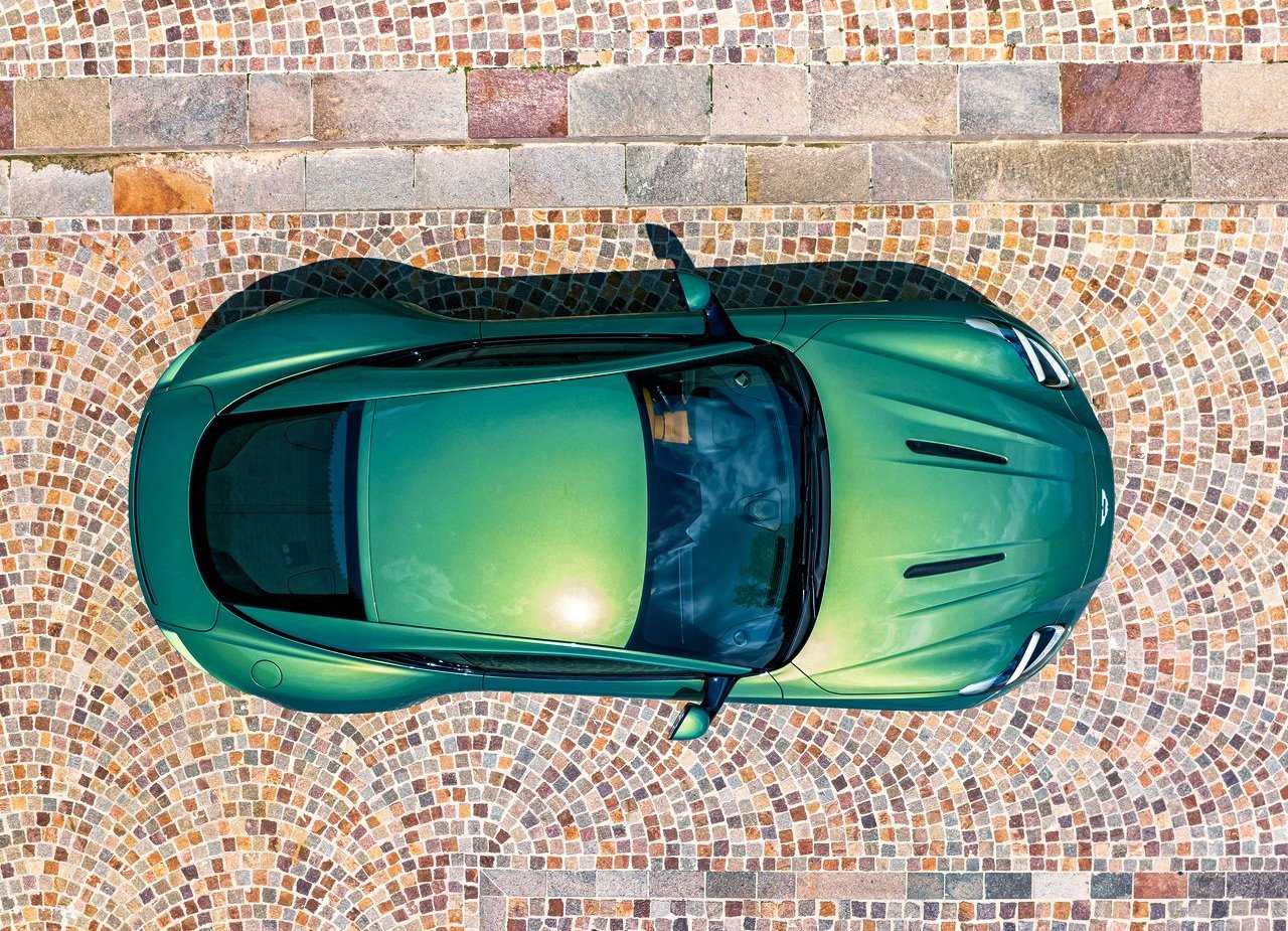 2024 - ASTON MARTIN DB12 RACING GREEN, foto 88