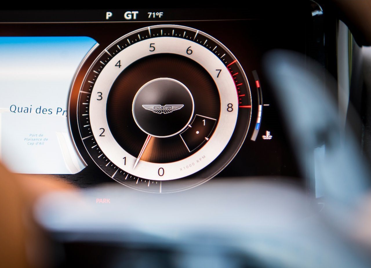 2024 - ASTON MARTIN DB12 RACING GREEN, foto 116