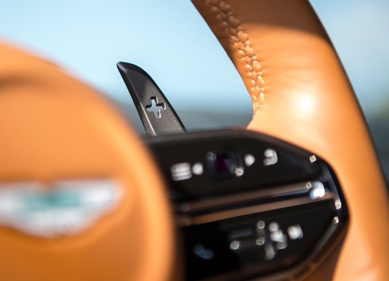 2024 - ASTON MARTIN DB12 RACING GREEN, foto 121