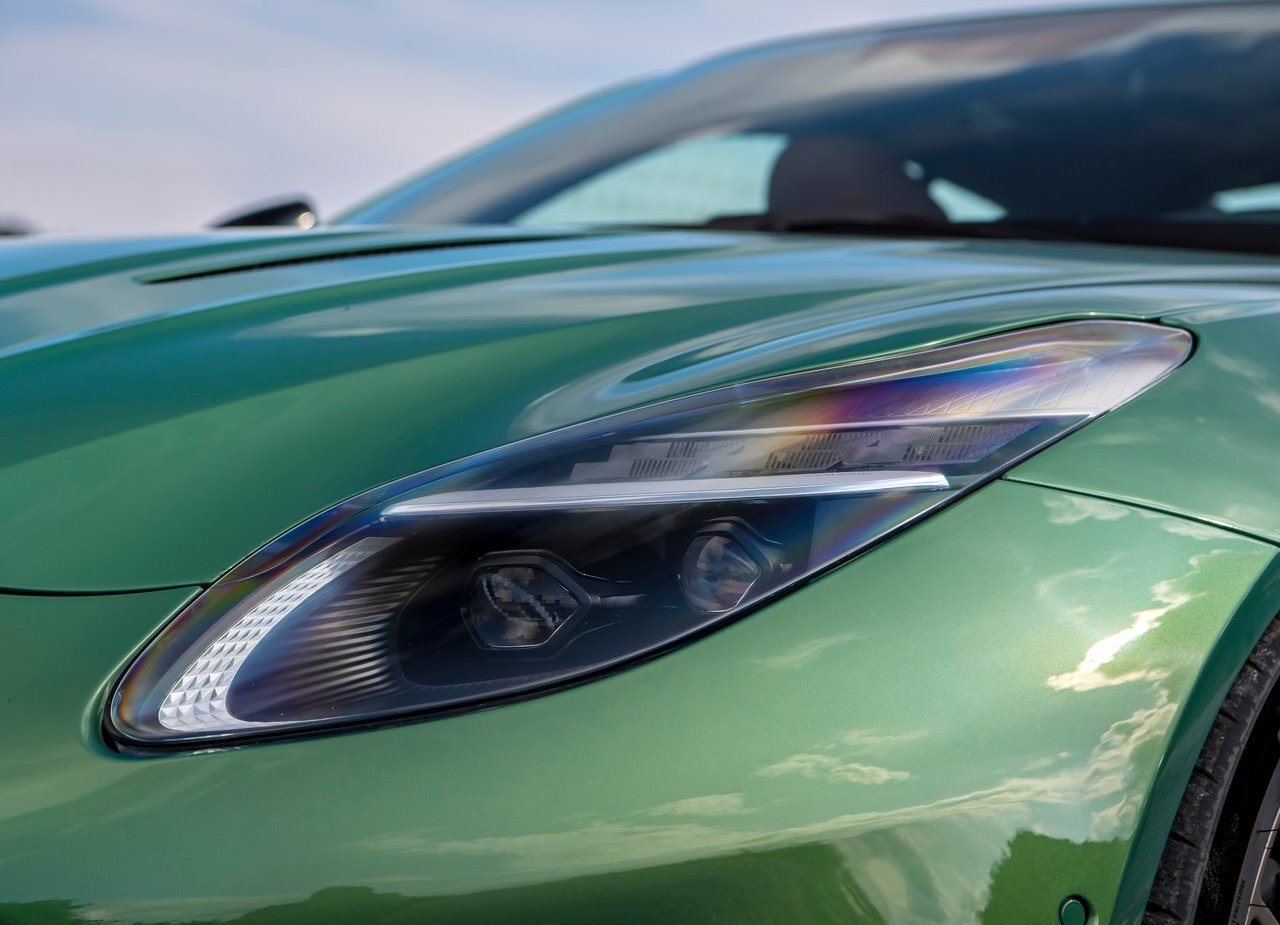 2024 - ASTON MARTIN DB12 RACING GREEN, foto 124