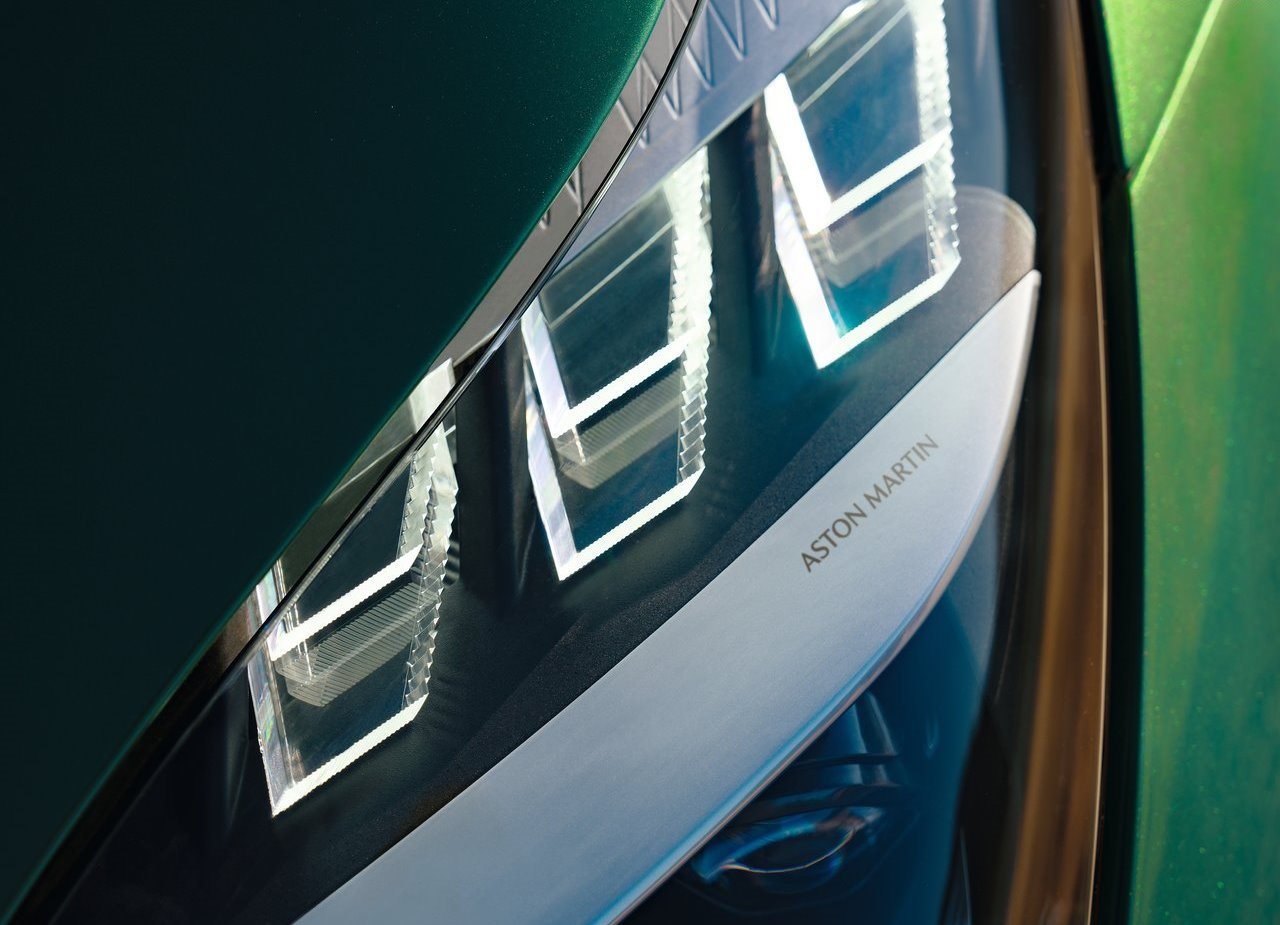 2024 - ASTON MARTIN DB12 RACING GREEN, foto 127