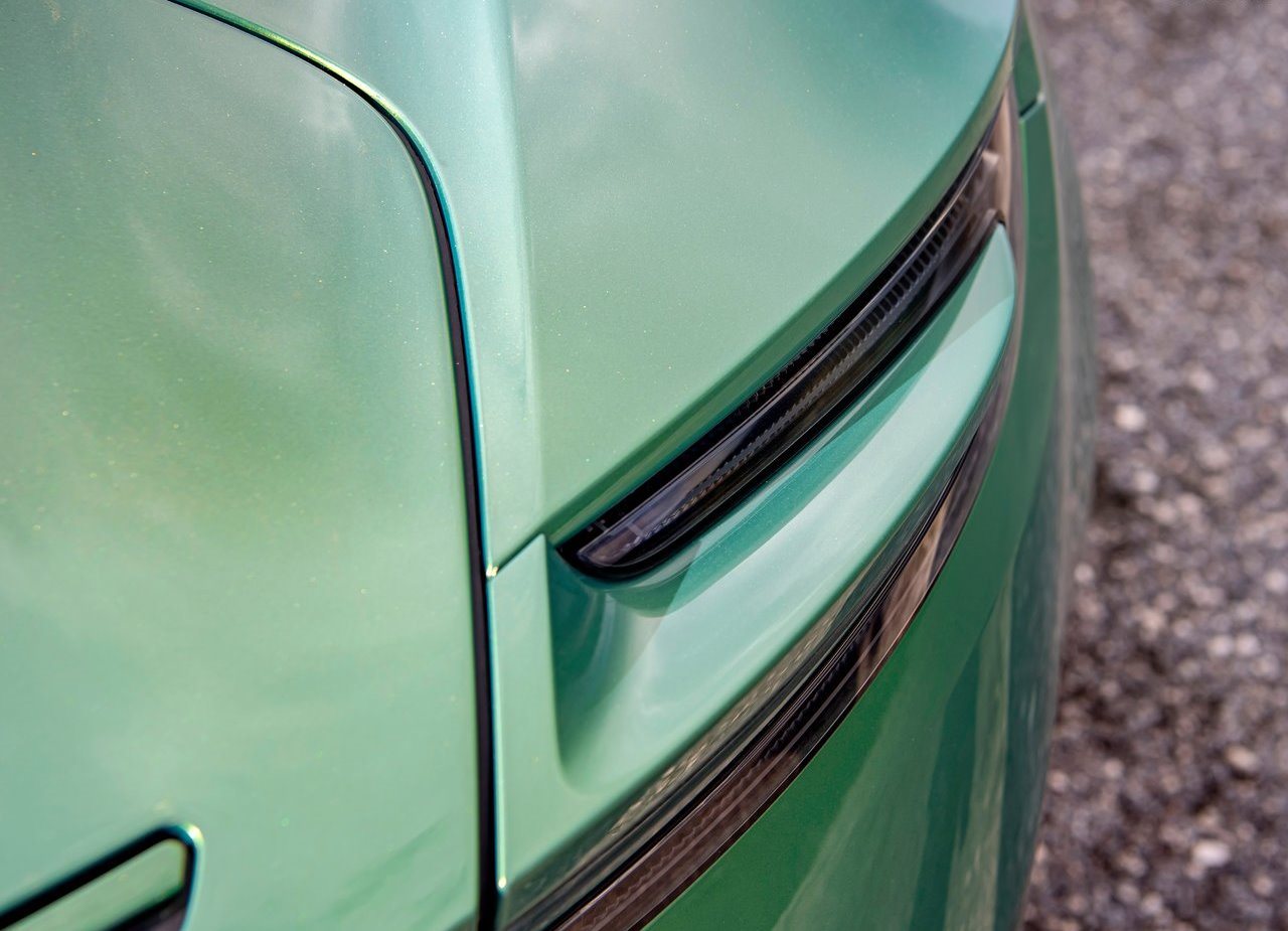 2024 - ASTON MARTIN DB12 RACING GREEN, foto 147