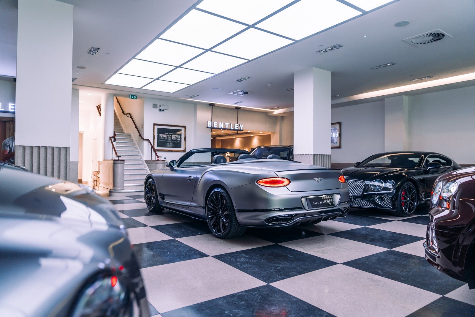 2023 - BENTLEY HUNTSMAN EDITION, foto 3
