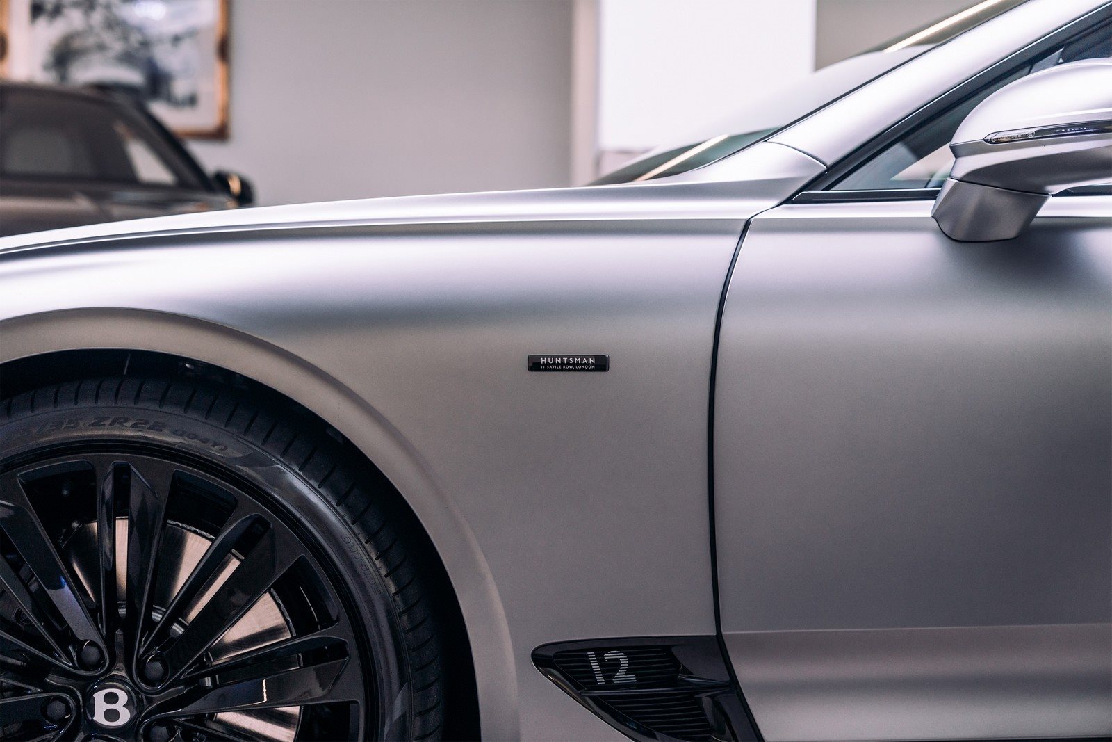 2023 - BENTLEY HUNTSMAN EDITION, foto 4