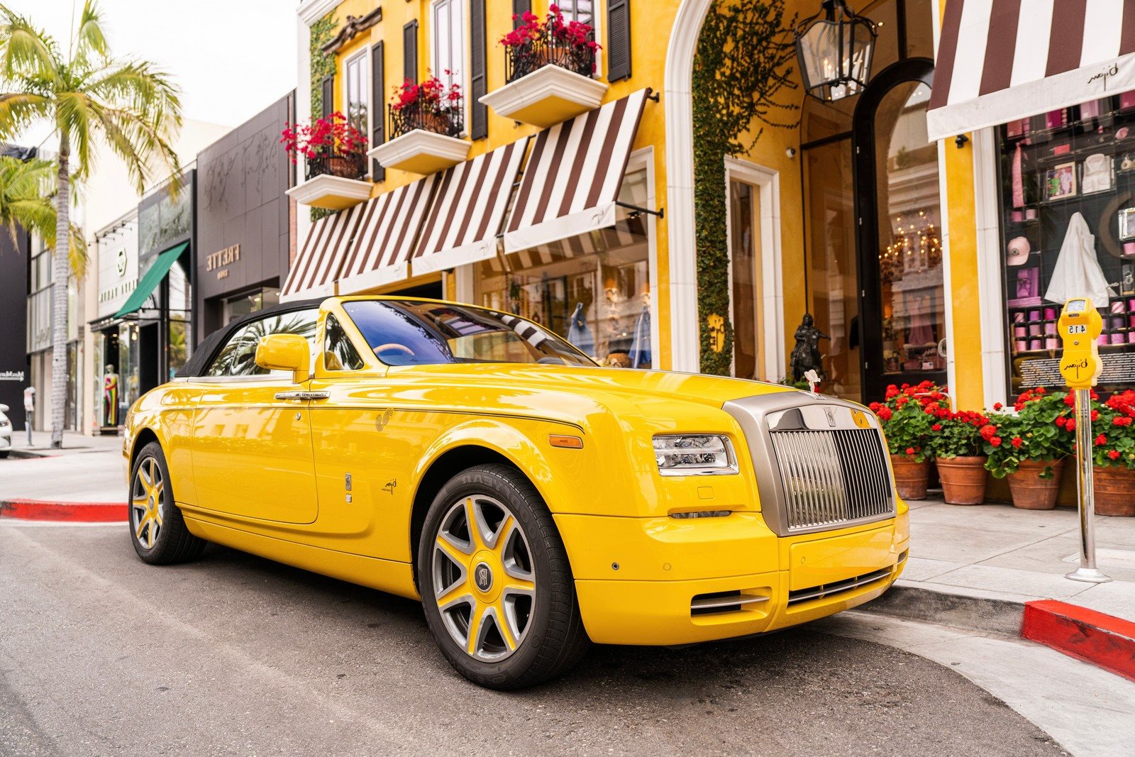 ROLLS-ROYCE PHANTOM DROPHEAD COUPE BIJAN LIMITED EDITION, foto 1
