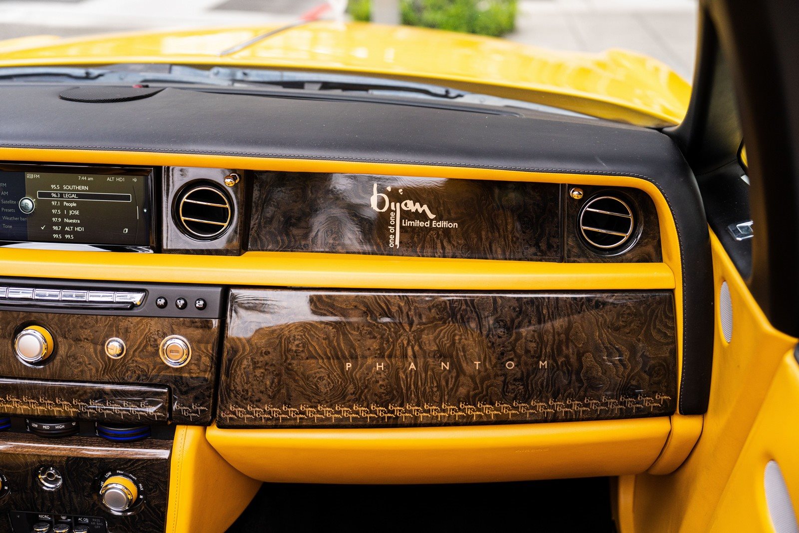 ROLLS-ROYCE PHANTOM DROPHEAD COUPE BIJAN LIMITED EDITION, foto 30