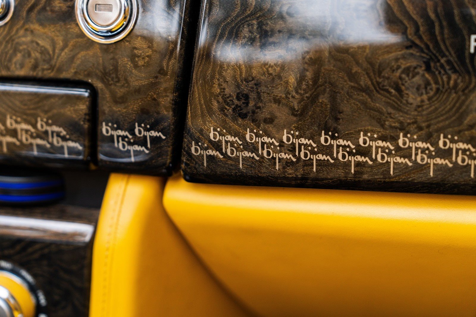 ROLLS-ROYCE PHANTOM DROPHEAD COUPE BIJAN LIMITED EDITION, foto 32
