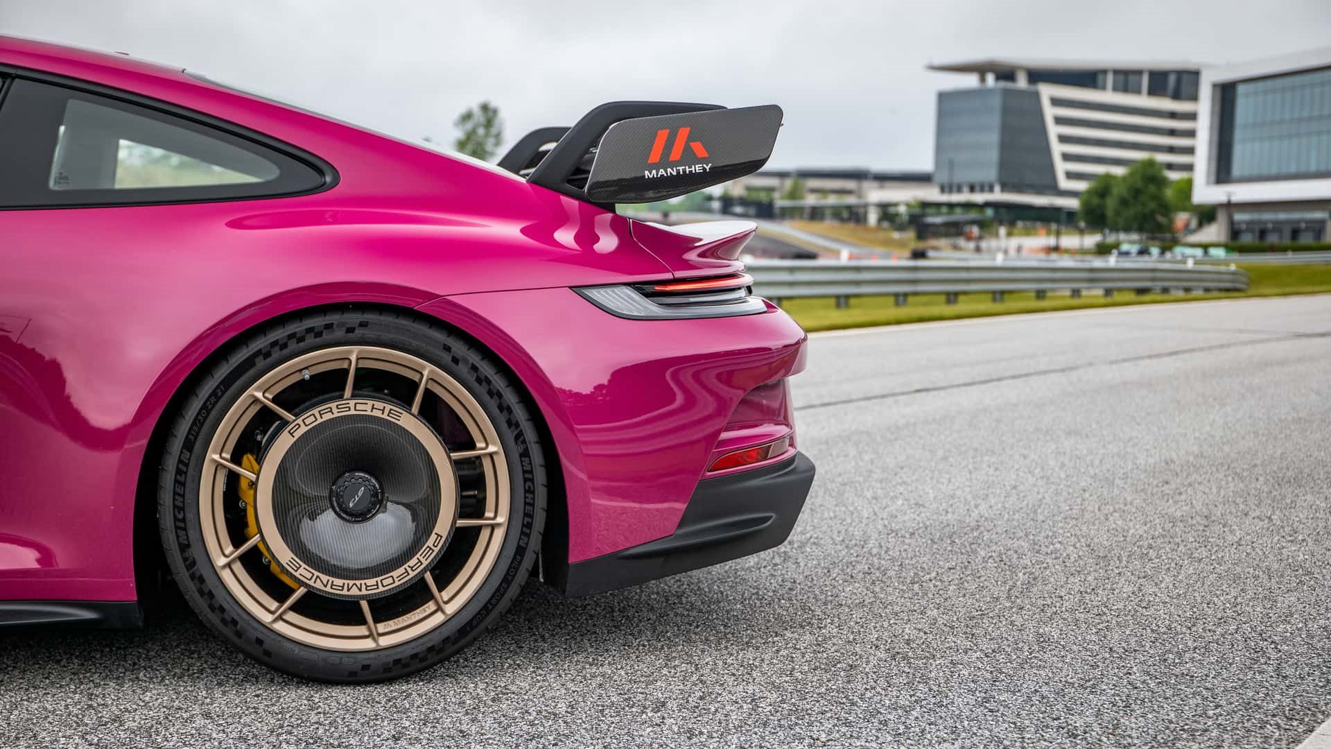 2023 - PORSCHE 911 GT3 BY MANTHEY RACING, foto 6