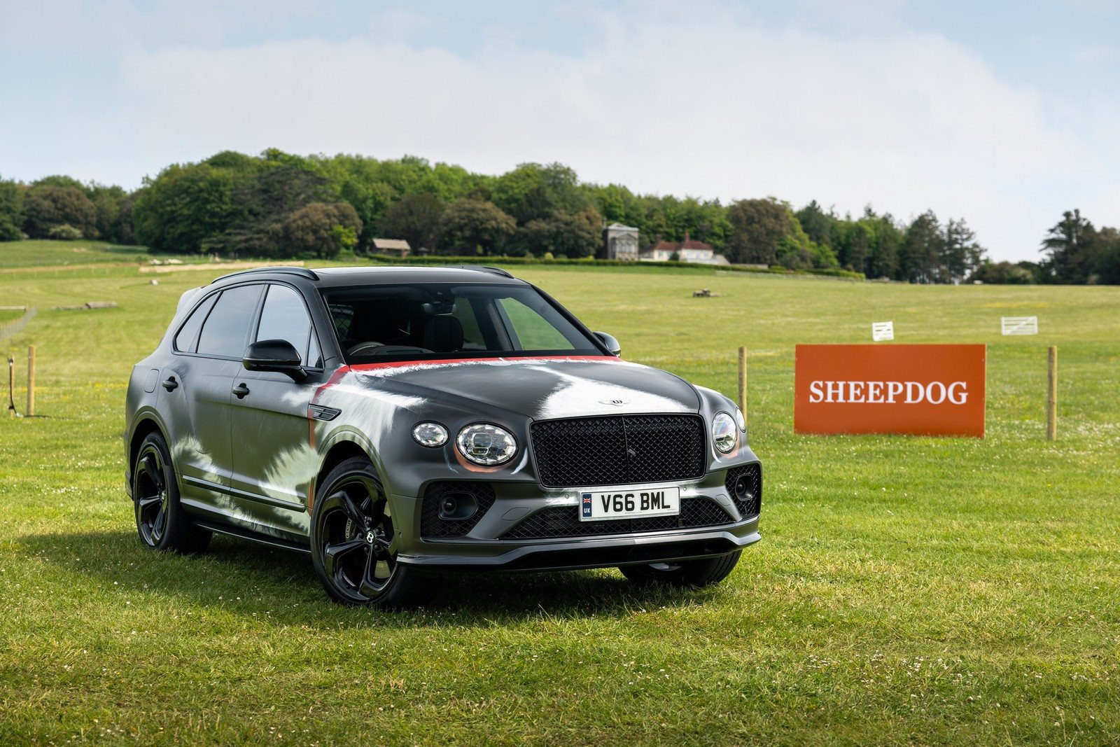 BENTLEY BENTAYGA GOODWOOF, foto 1