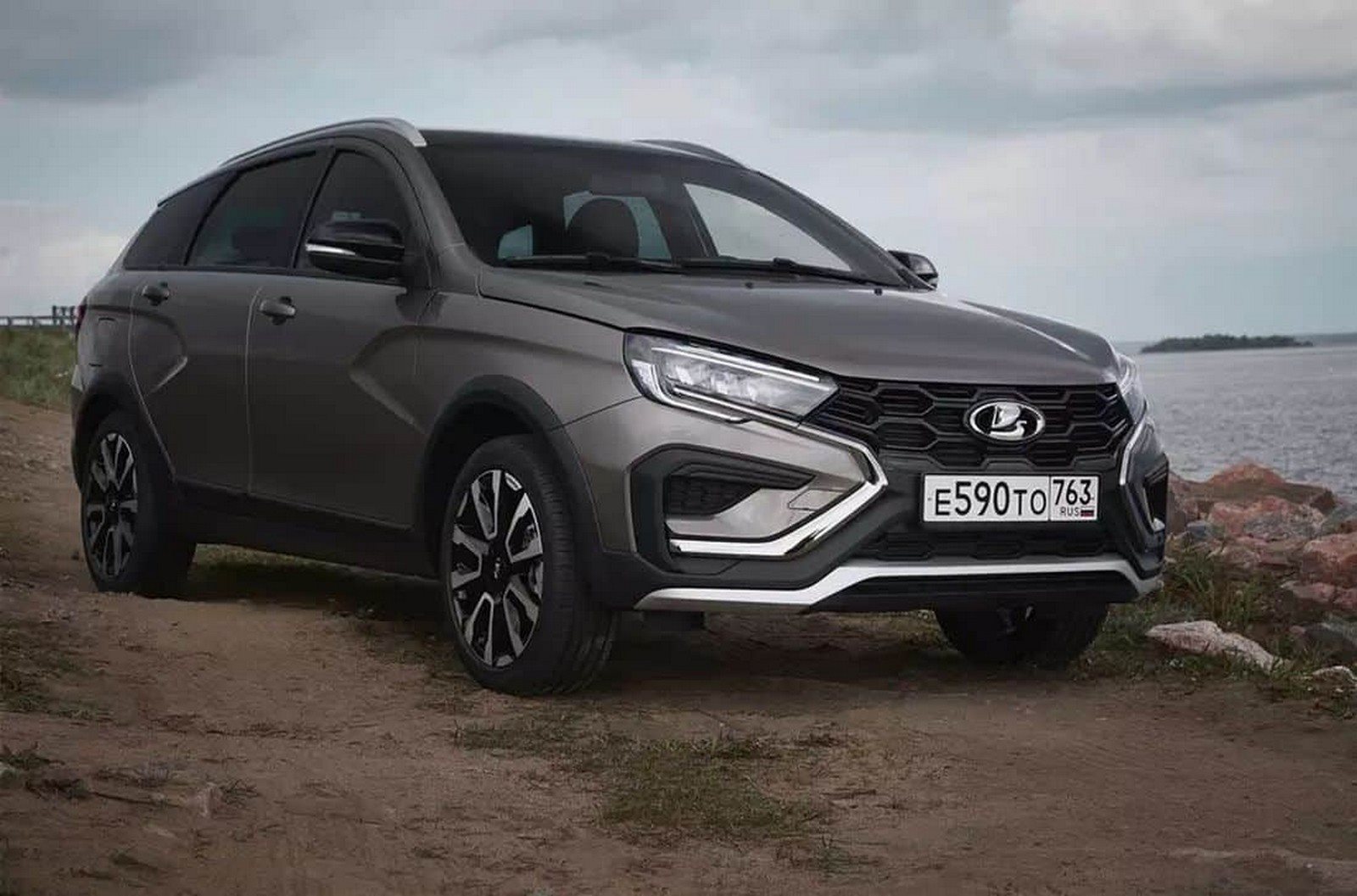 LADA VESTA NG, foto 1