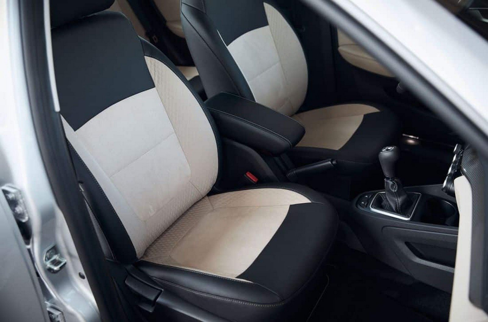 LADA VESTA NG, foto 15