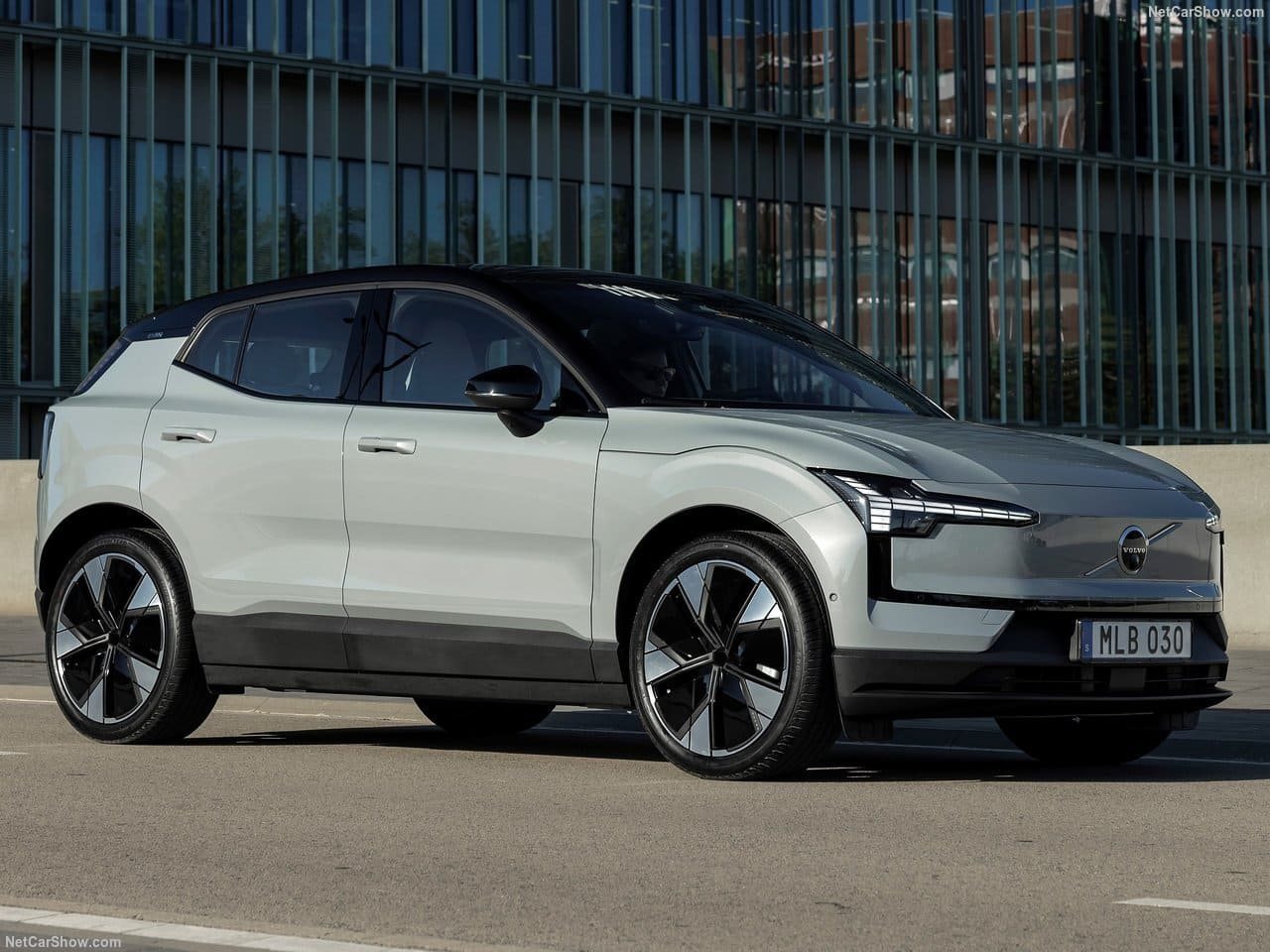 2024 - VOLVO EX30, foto 2