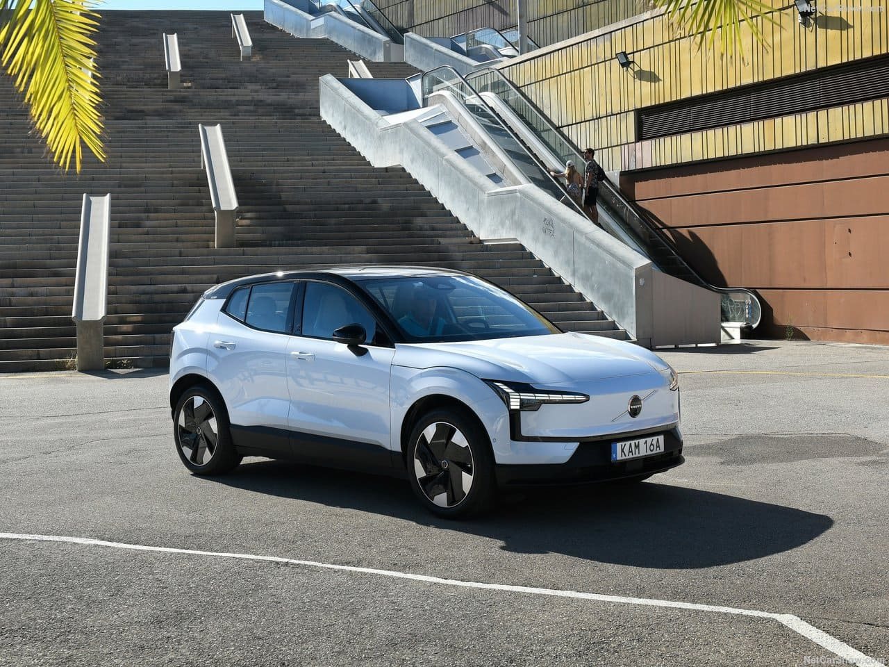 2024 - VOLVO EX30, foto 15