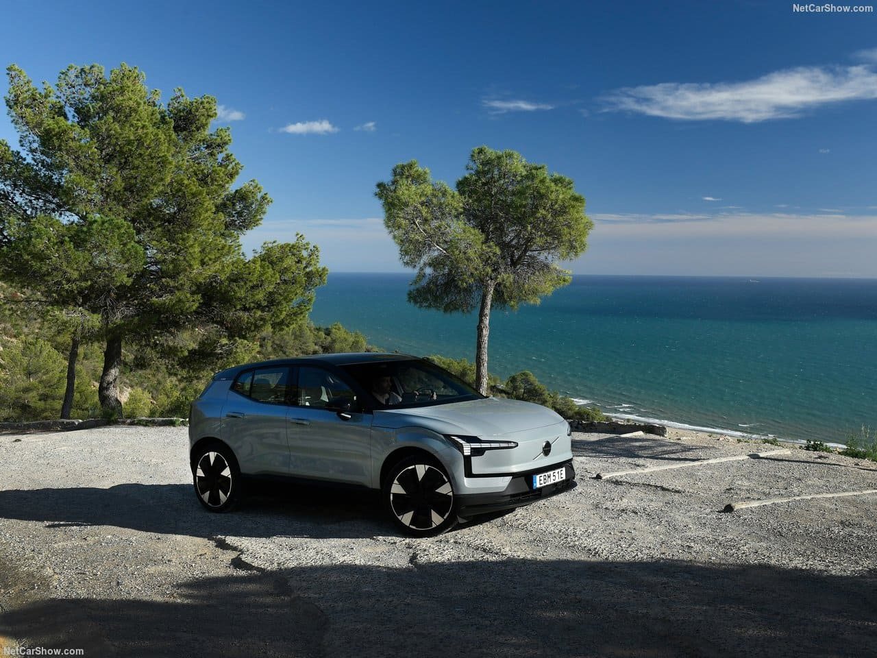 2024 - VOLVO EX30, foto 17