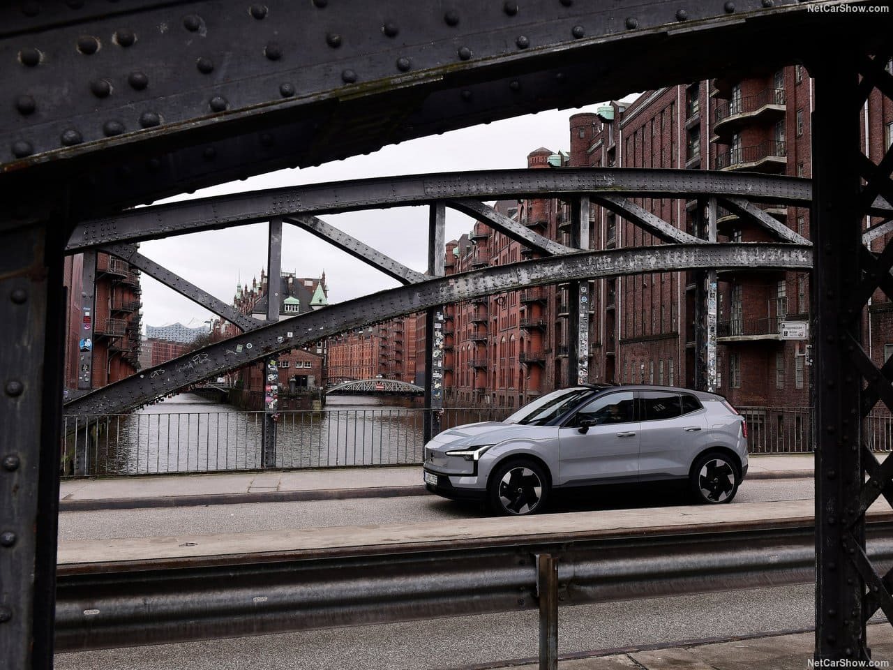 2024 - VOLVO EX30, foto 39