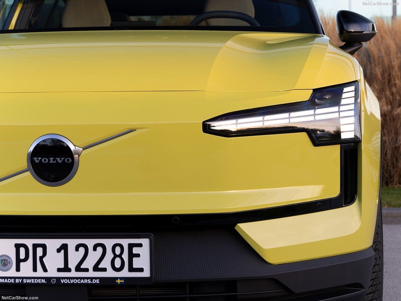 2024 - VOLVO EX30, foto 215