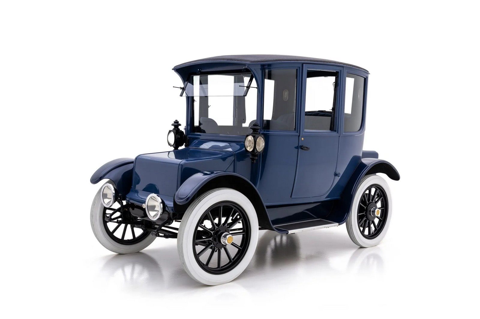 1917 - RAUCH & LANG ELECTRIC BX7 BROUGHAM, foto 1