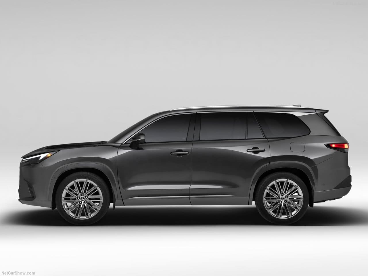 2024 - LEXUS TX, foto 23