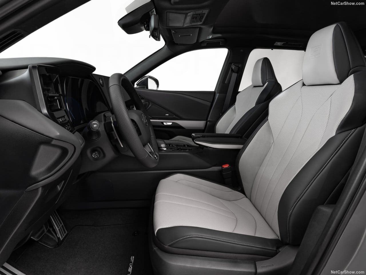 2024 - LEXUS TX, foto 32