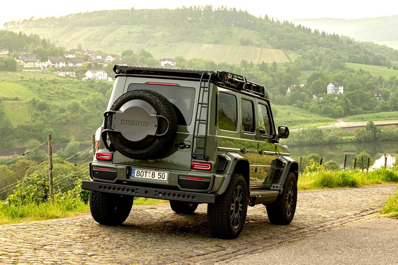 2023 - MERCEDES-AMG G 63 4X4² STEALTH GREEN BRABUS 800, foto 18