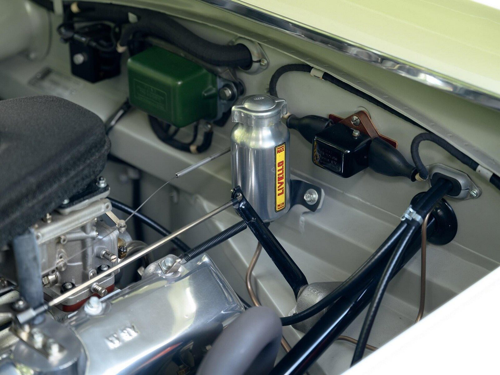 FIAT 8V GHIA SUPERSONIC WHITE, foto 48
