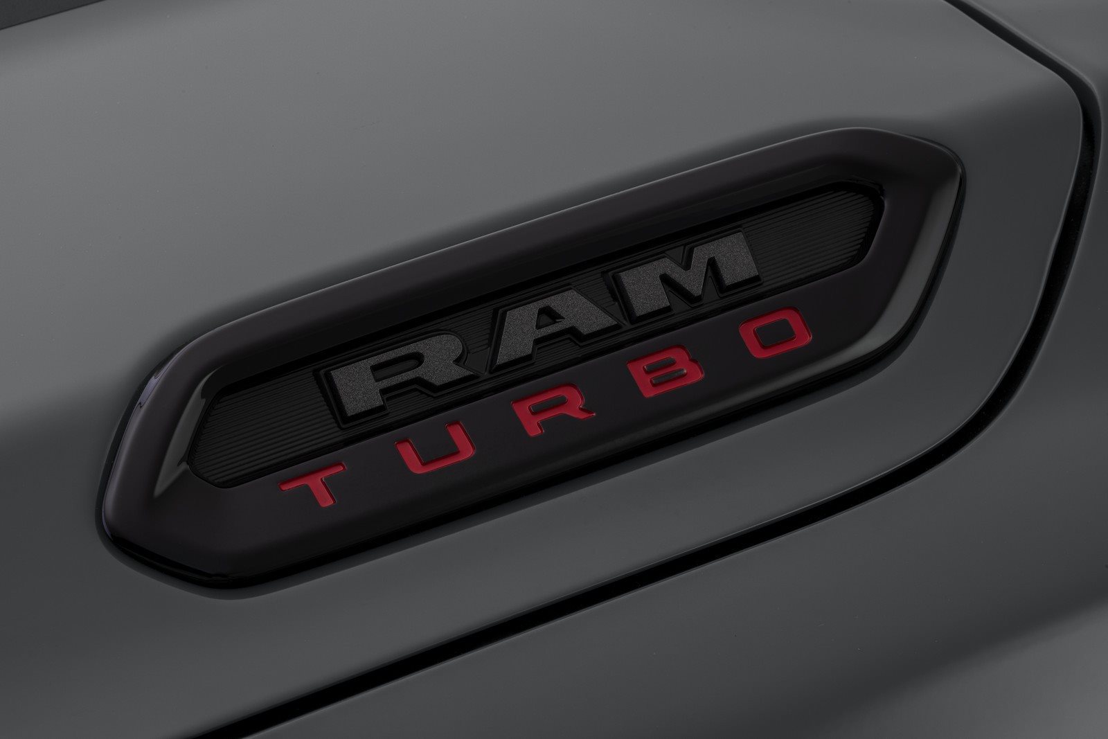 2024 - RAM RAMPAGE R/T, foto 16