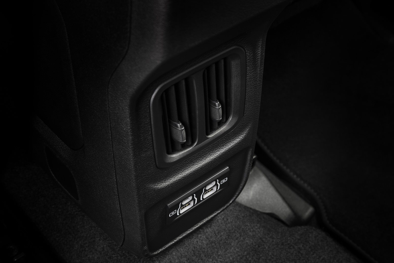 2024 - RAM RAMPAGE R/T, foto 34