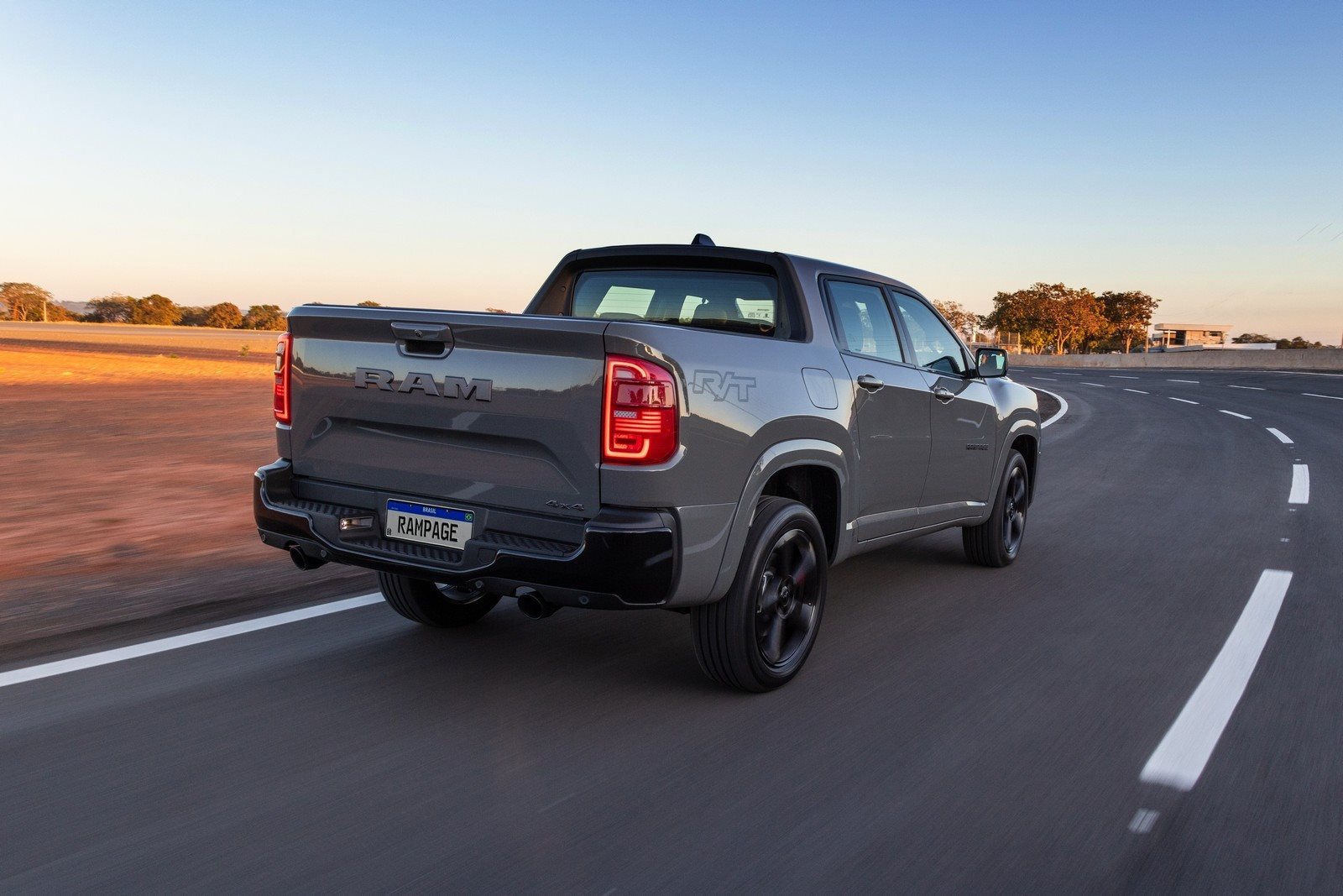 2024 - RAM RAMPAGE R/T, foto 38