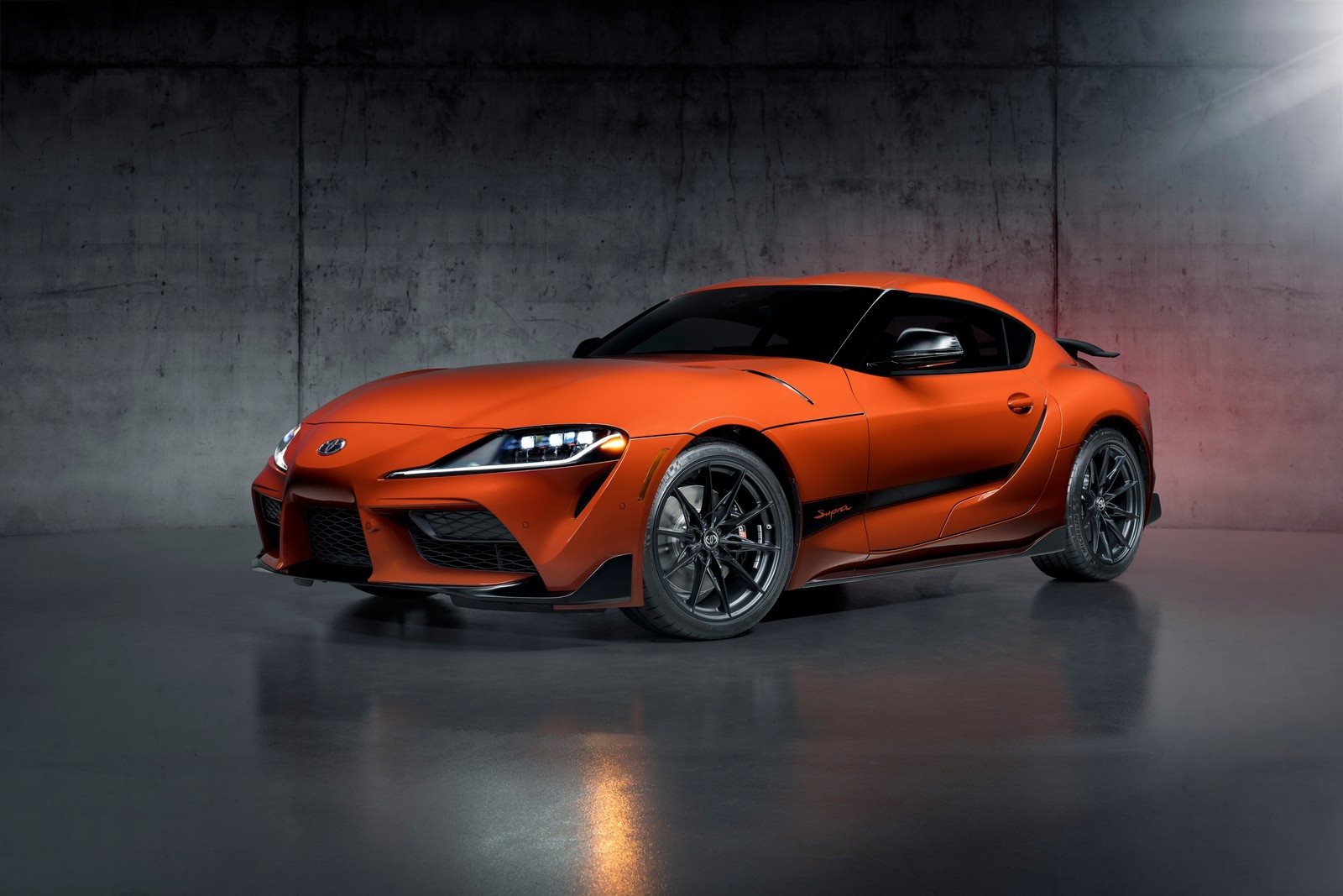 TOYOTA GR SUPRA 45TH ANNIVERSARY EDITION, foto 1