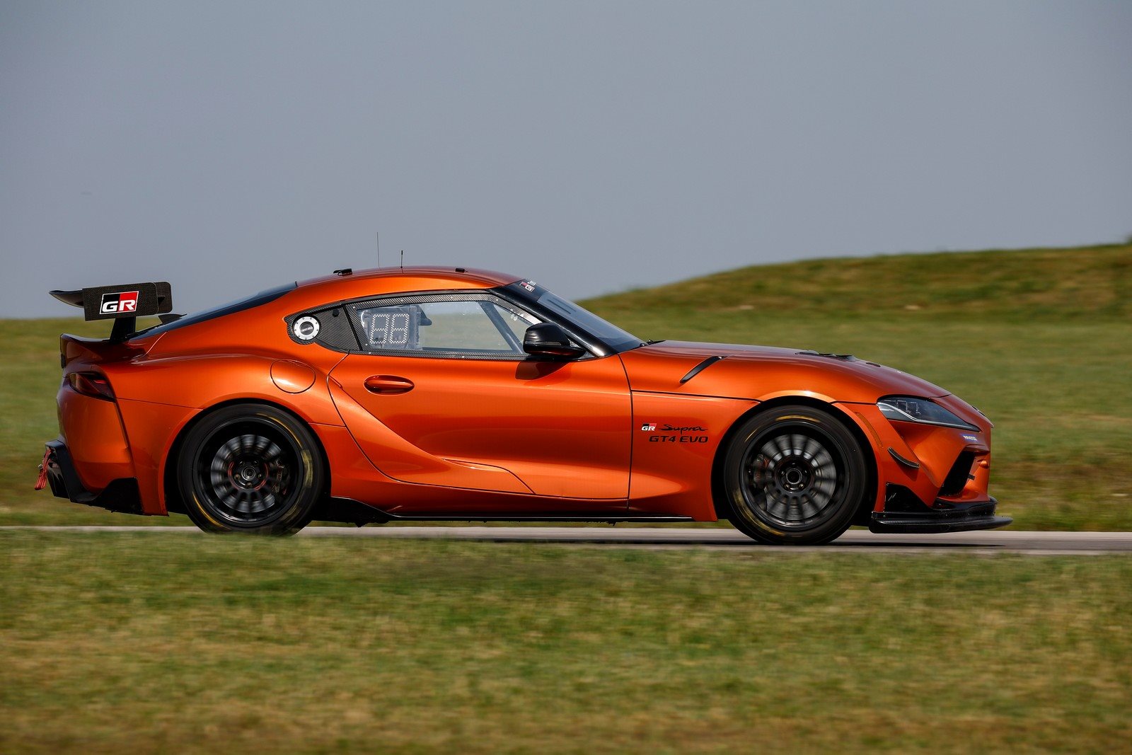 TOYOTA GR SUPRA 45TH ANNIVERSARY EDITION, foto 13