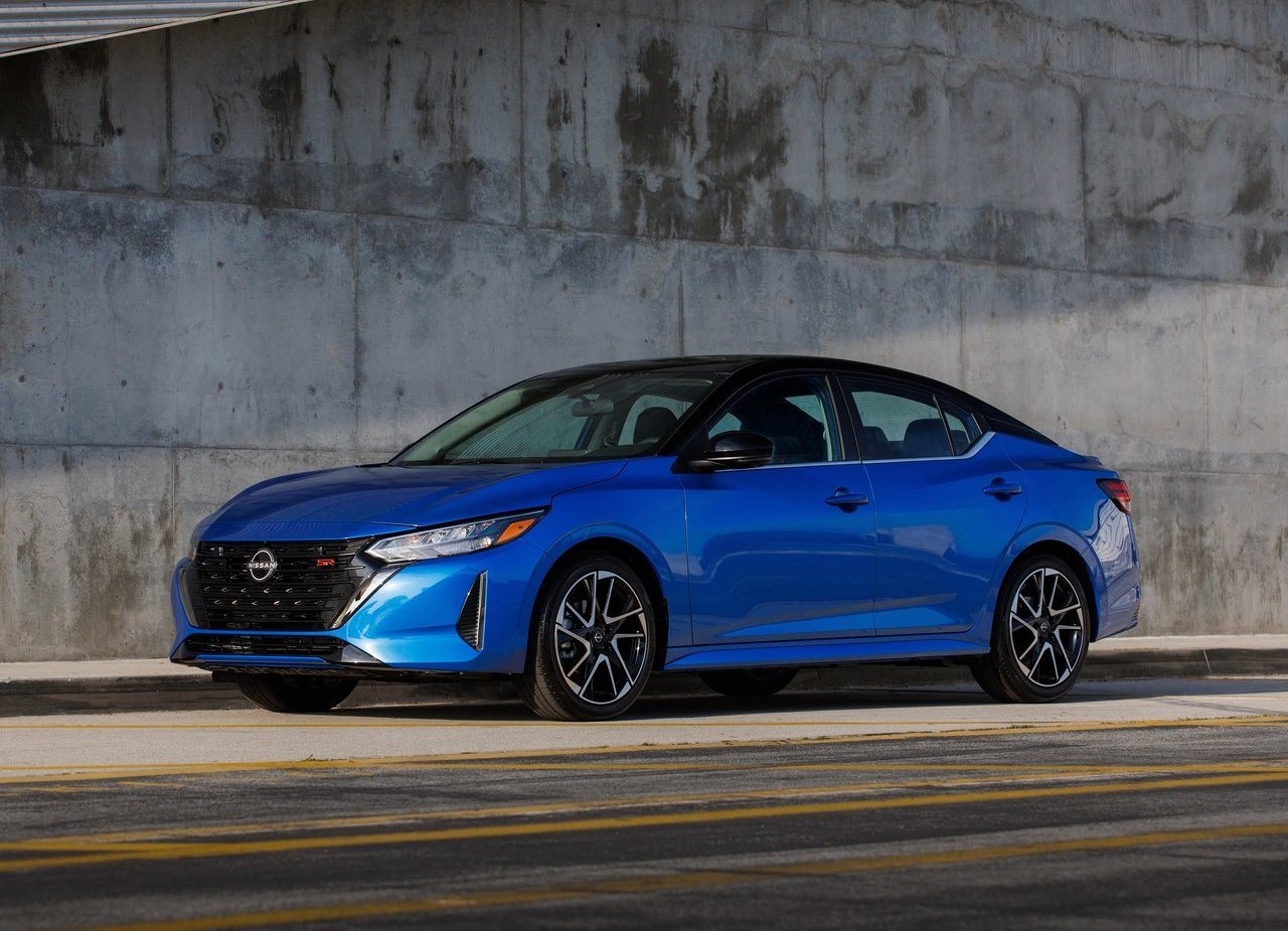 2024 - NISSAN SENTRA, foto 2