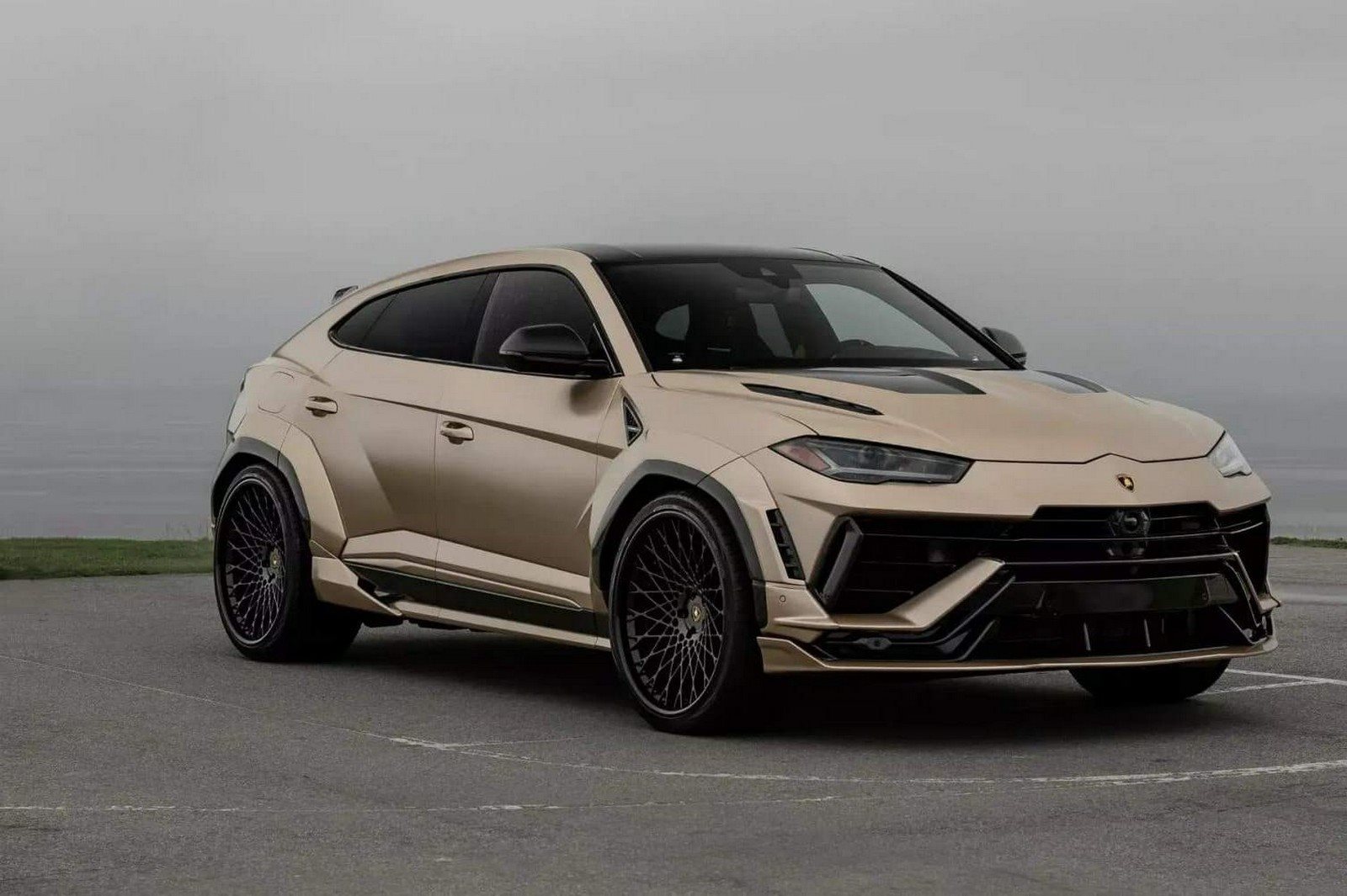 LAMBORGHINI URUS BY 1016 INDUSTRIES, foto 1