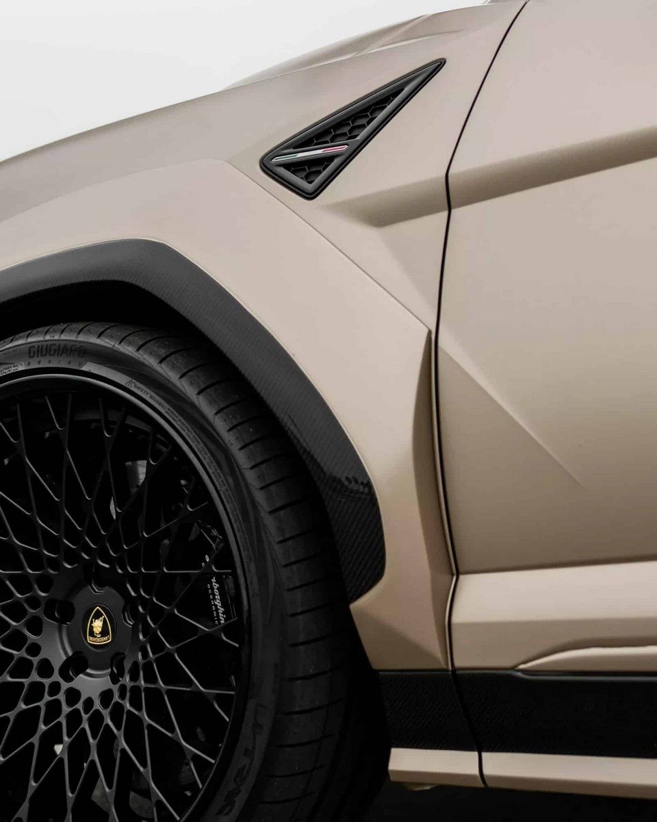 LAMBORGHINI URUS BY 1016 INDUSTRIES, foto 14