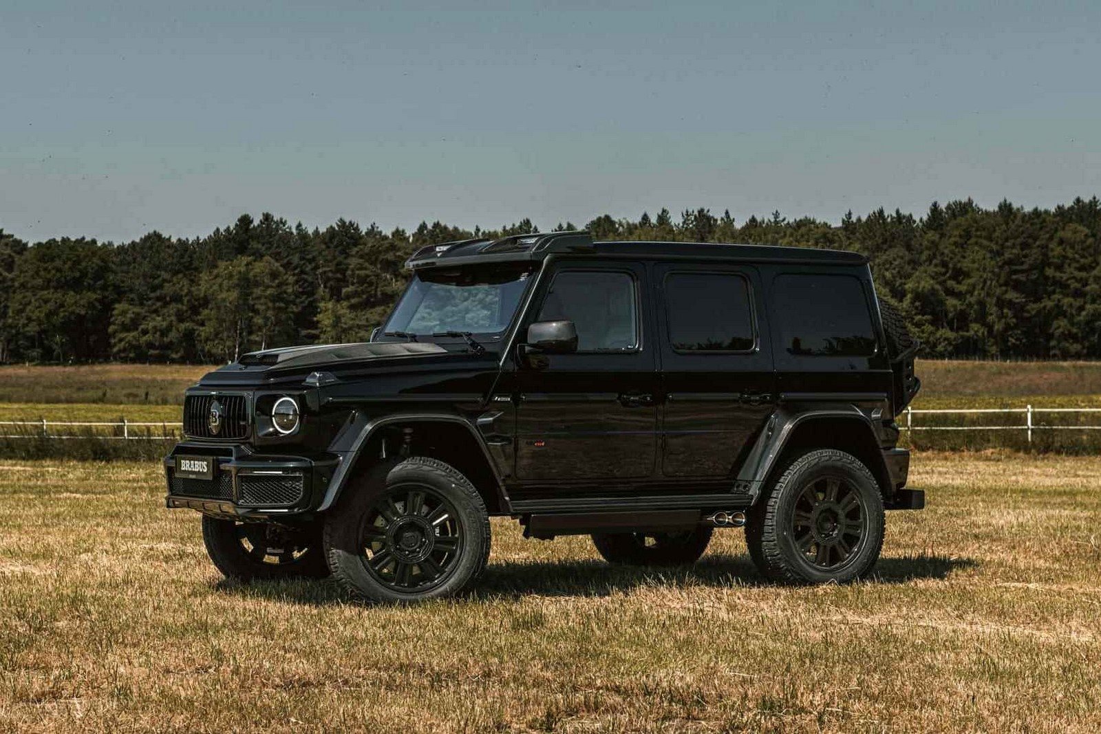 2023 - MERCEDES-AMG G 63 4x4² SUPERBLACK BRABUS 800, foto 1