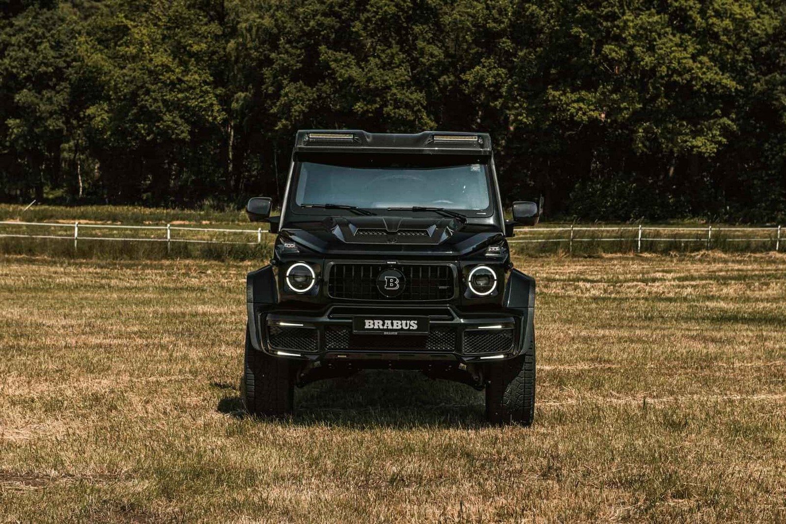 2023 - MERCEDES-AMG G 63 4x4² SUPERBLACK BRABUS 800, foto 3