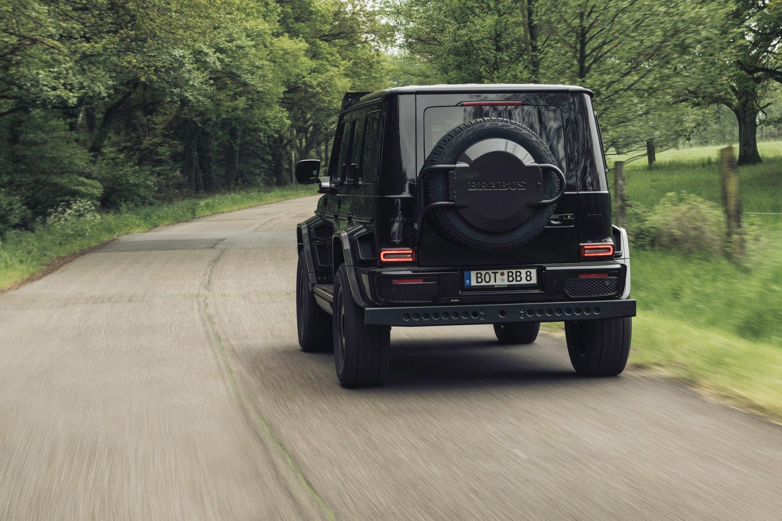 2023 - MERCEDES-AMG G 63 4x4² SUPERBLACK BRABUS 800, foto 42