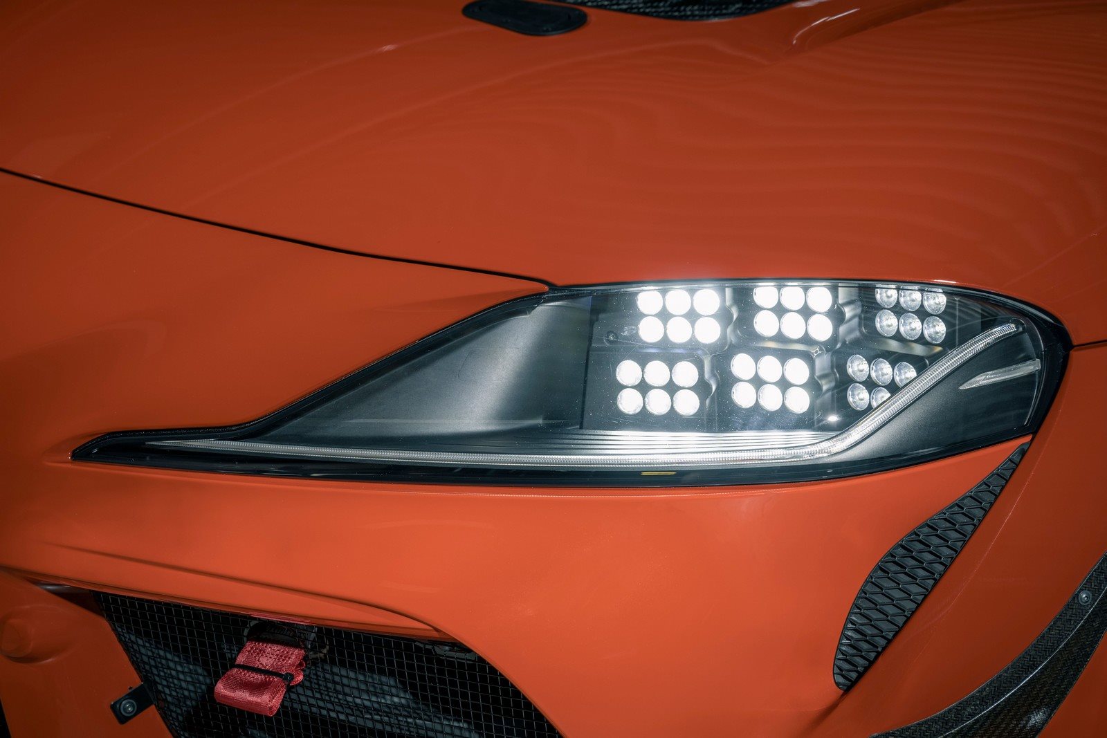 TOYOTA GR SUPRA ‘GT4 100TH EDITION TRIBUTE’, foto 6