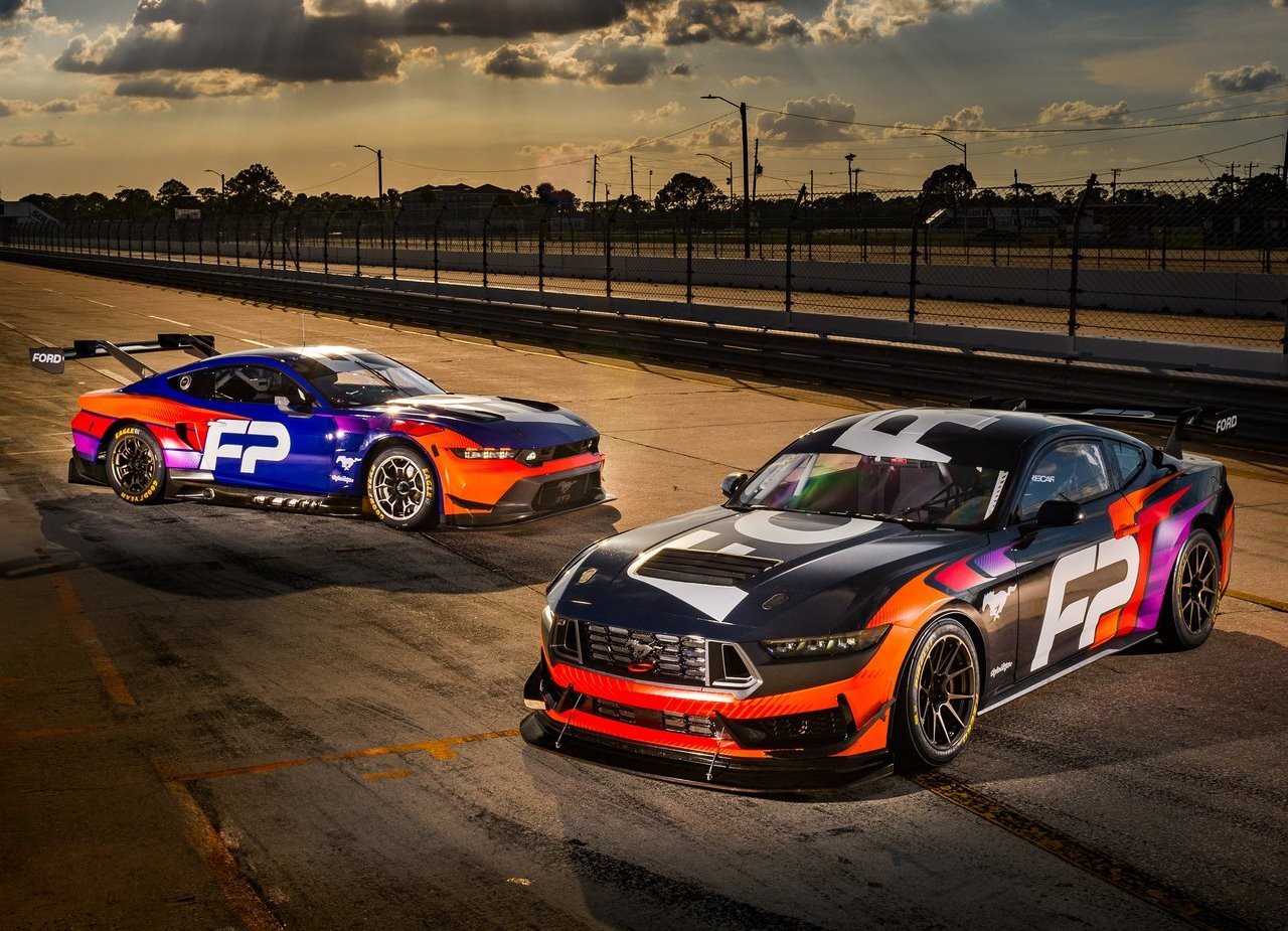 FORD MUSTANG GT4, foto 39