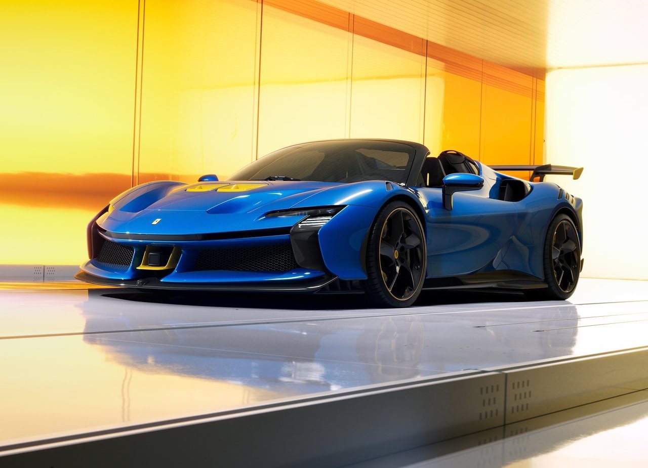 2024 - FERRARI SF90 XX SPIDER, foto 1